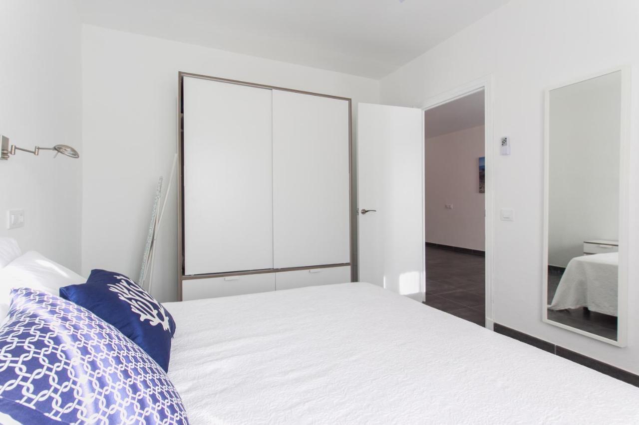 Apartamentos Gama Кала Галдана Екстериор снимка